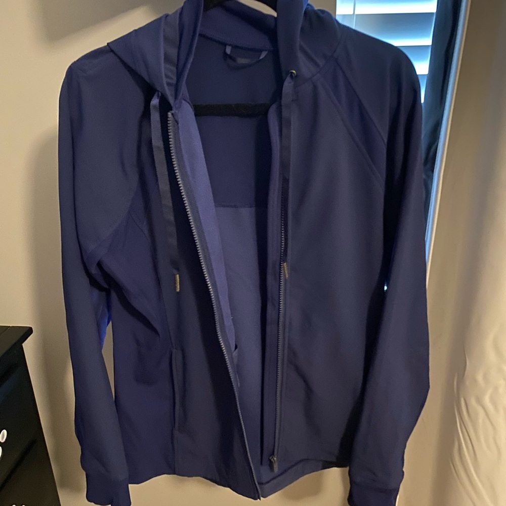 LULULEMON zip up